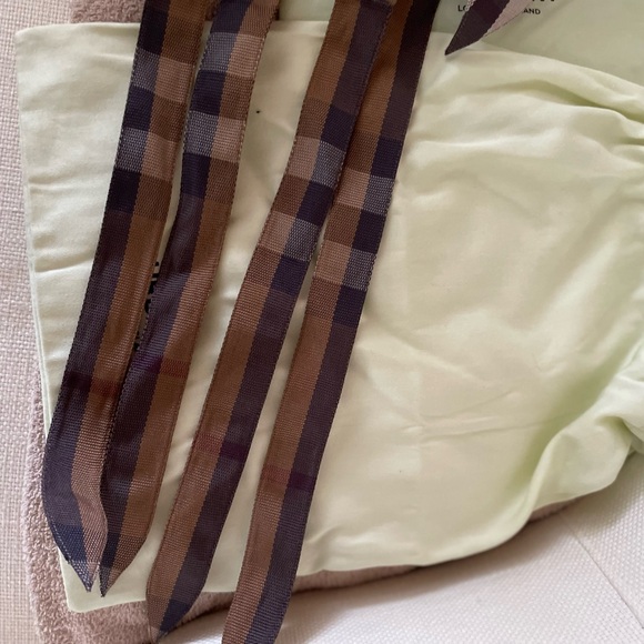 BURBERRY THE UP PUMP SIZE 40.5 BIRCH BROWN. - Picture 11 of 13